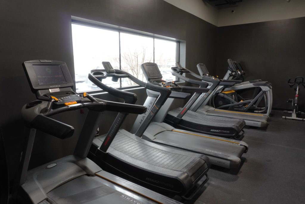 treadmills at central rock gym buffalo